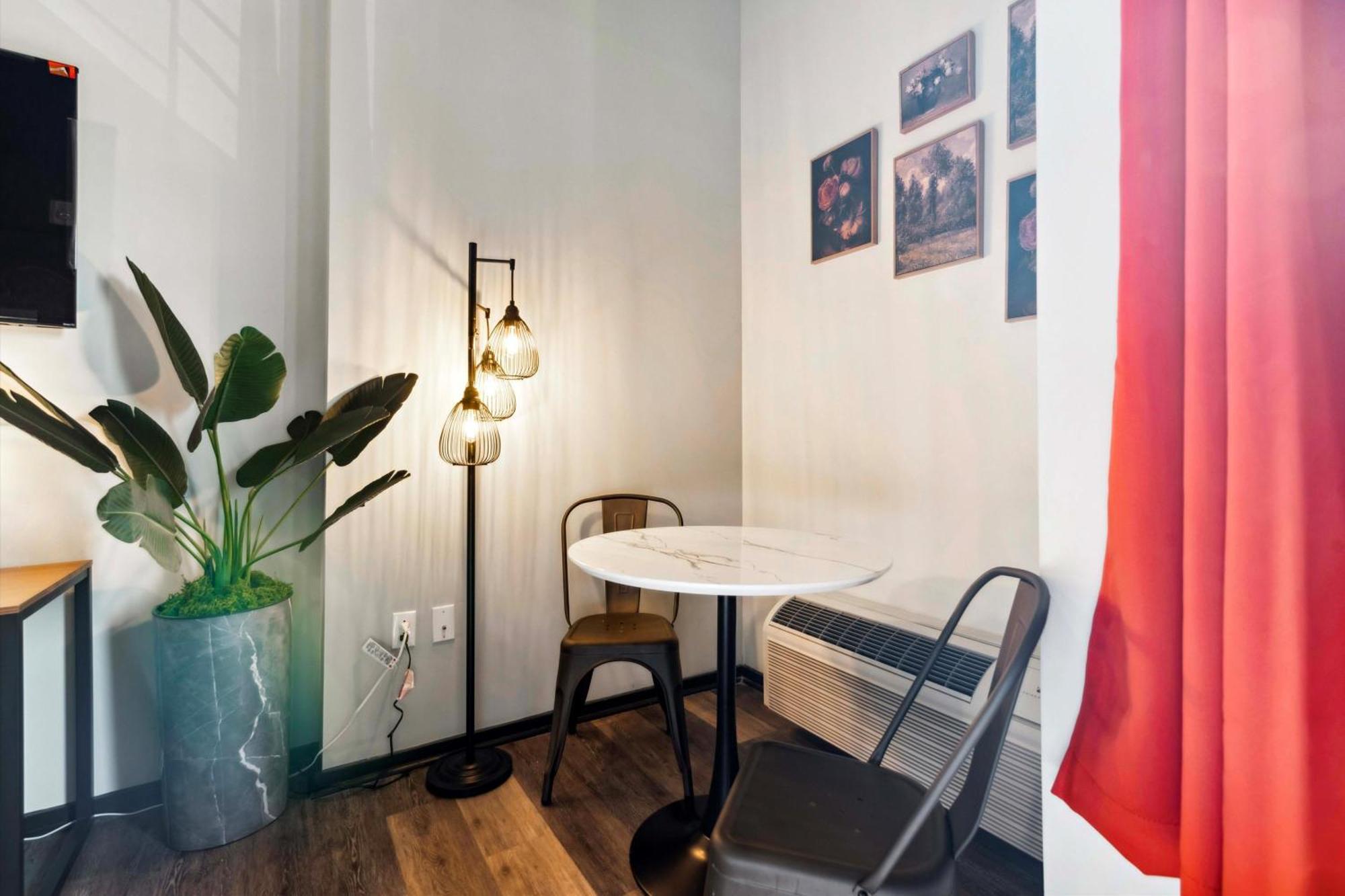 Large 3Br Apts & Studios, Free Parking, Gym, Game Room Филадельфия Экстерьер фото