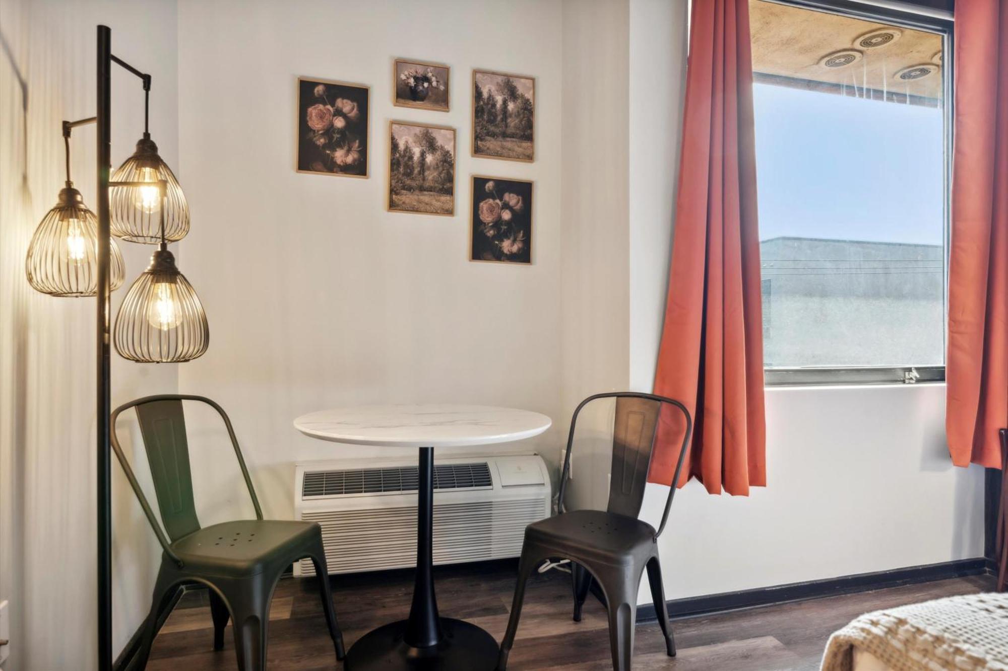 Large 3Br Apts & Studios, Free Parking, Gym, Game Room Филадельфия Экстерьер фото