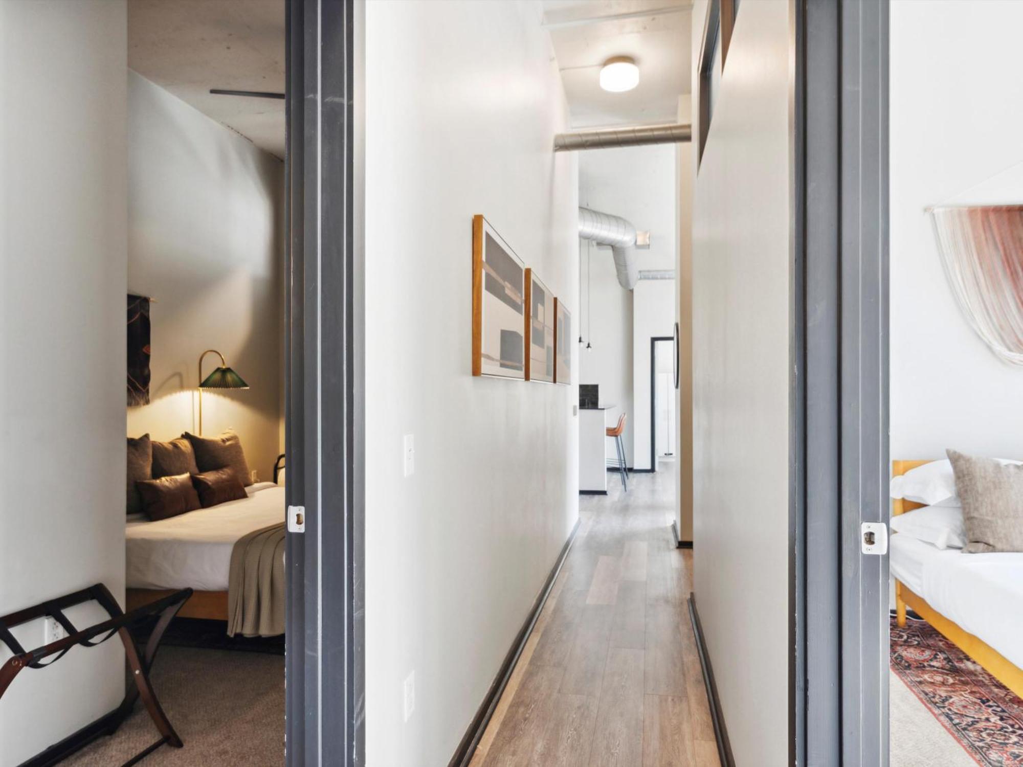 Large 3Br Apts & Studios, Free Parking, Gym, Game Room Филадельфия Номер фото